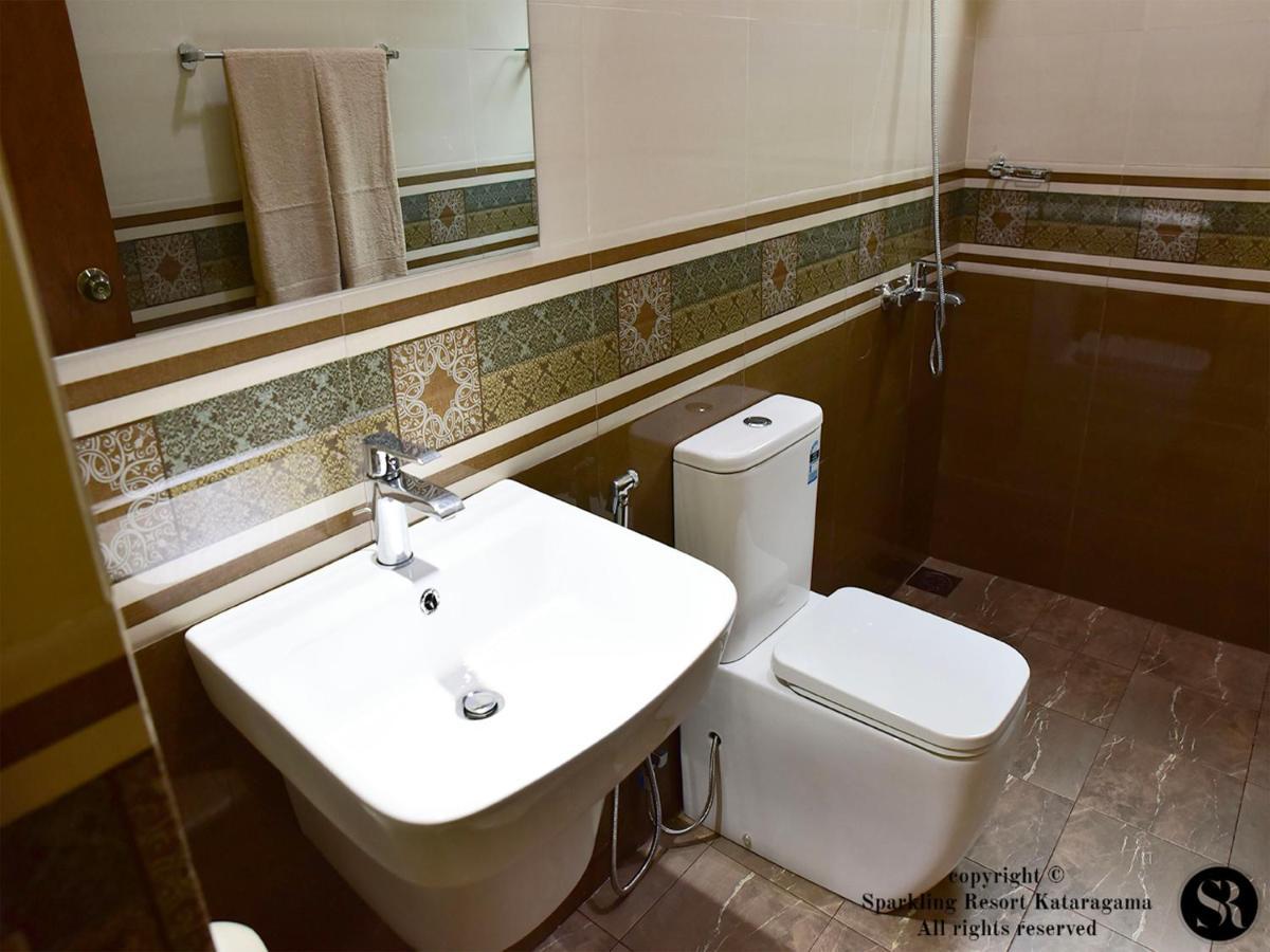 Sparkling Resort Катарагама Екстер'єр фото