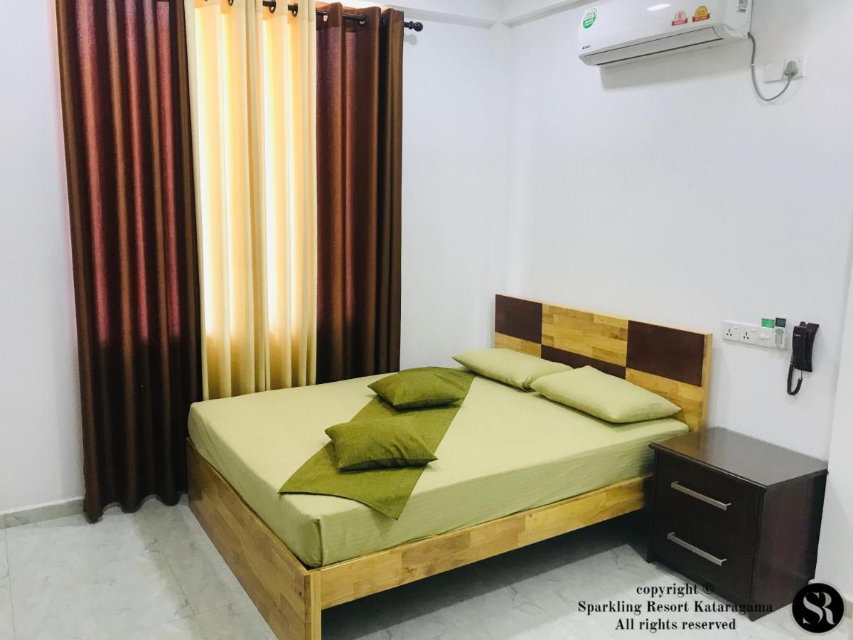 Sparkling Resort Катарагама Екстер'єр фото