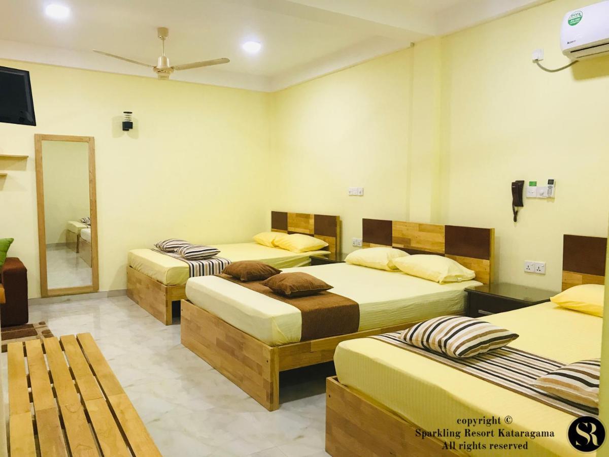 Sparkling Resort Катарагама Екстер'єр фото