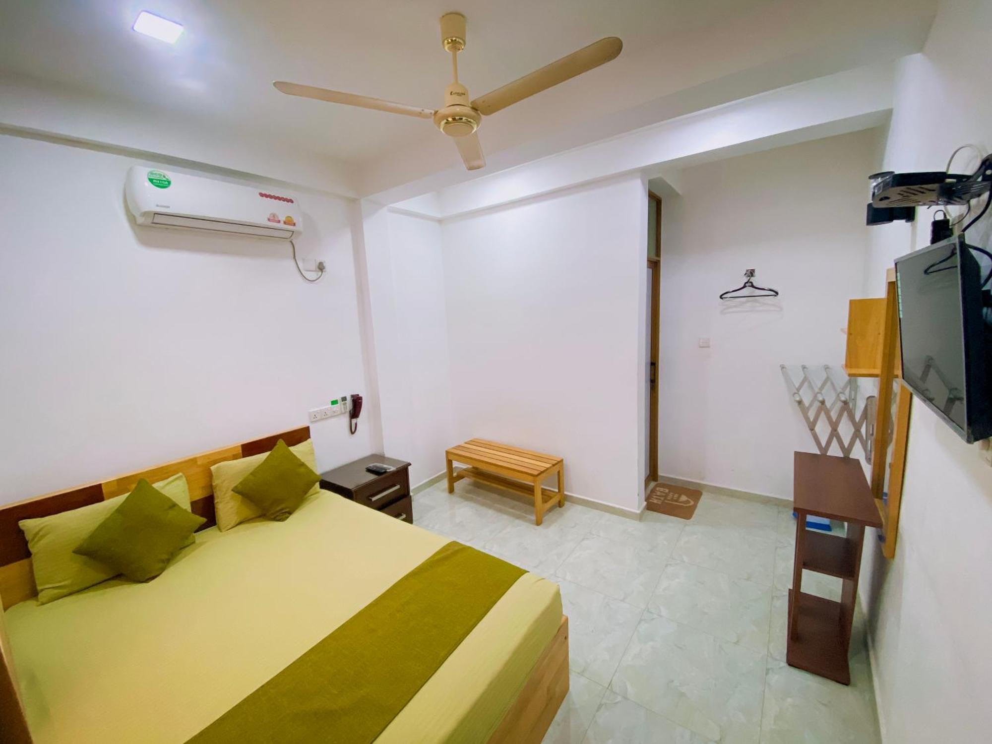 Sparkling Resort Катарагама Екстер'єр фото
